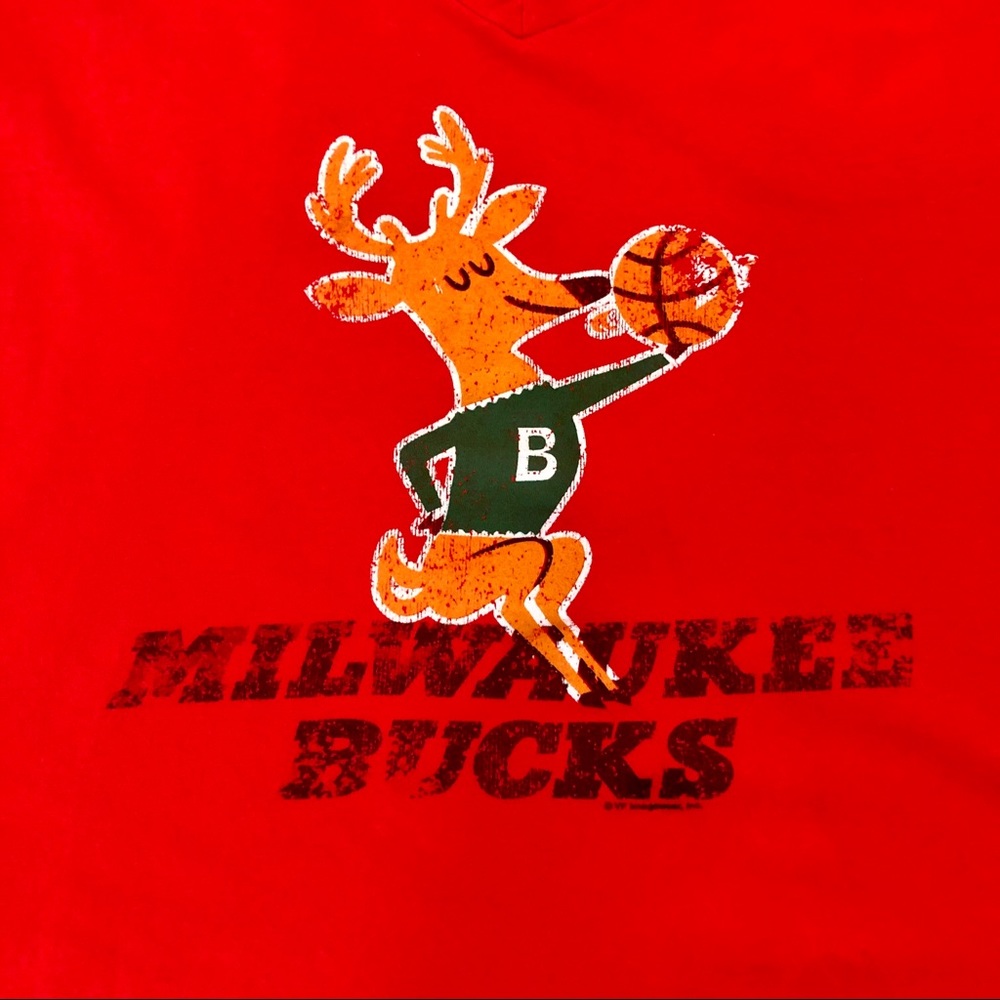Milwaukee Bucks Womens Vintage Plus Size XXL Tee